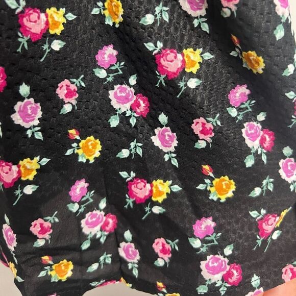 Unique Vintage Ditsy Floral Daryl Skort Black - Picture 8 of 11